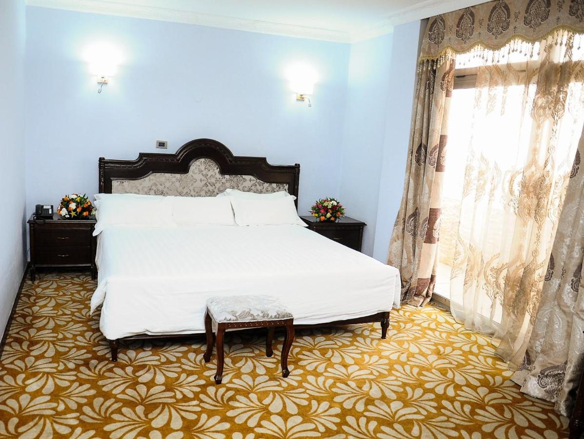 Ras Amba Hotel Addis Ababa Exterior photo